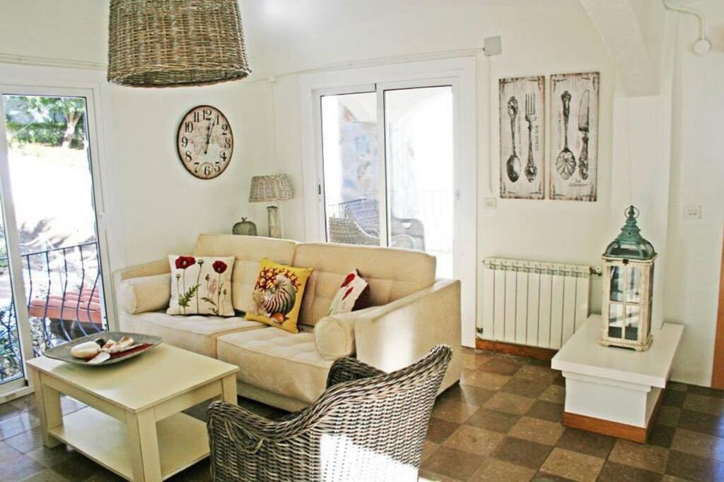 Apartment Con Vista Al Mar *
