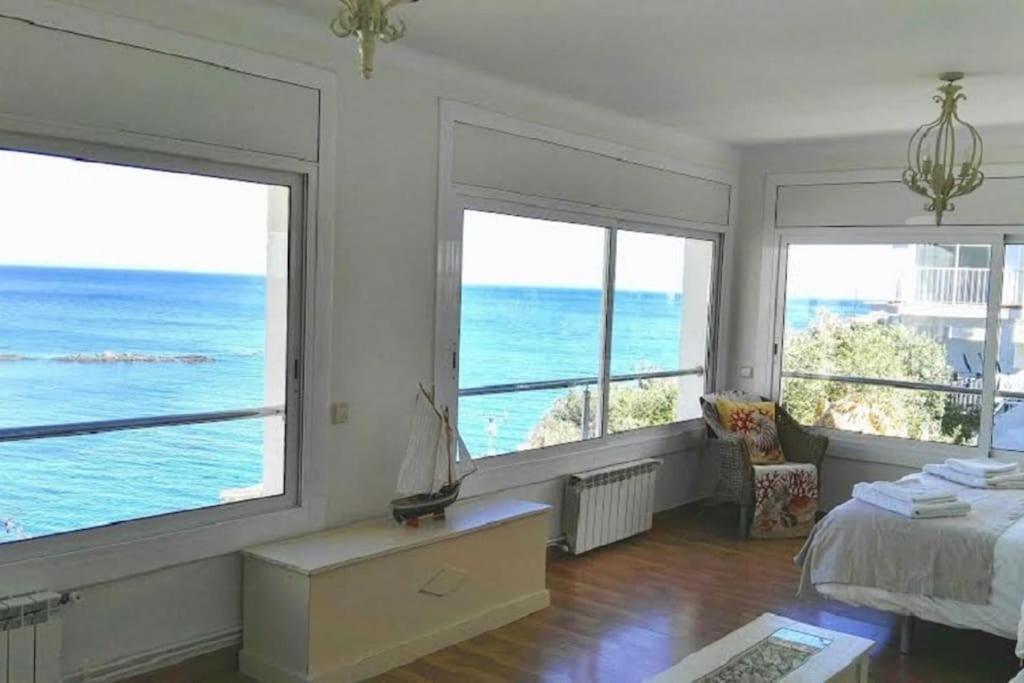 Apartment Con Vista Al Mar Llanca