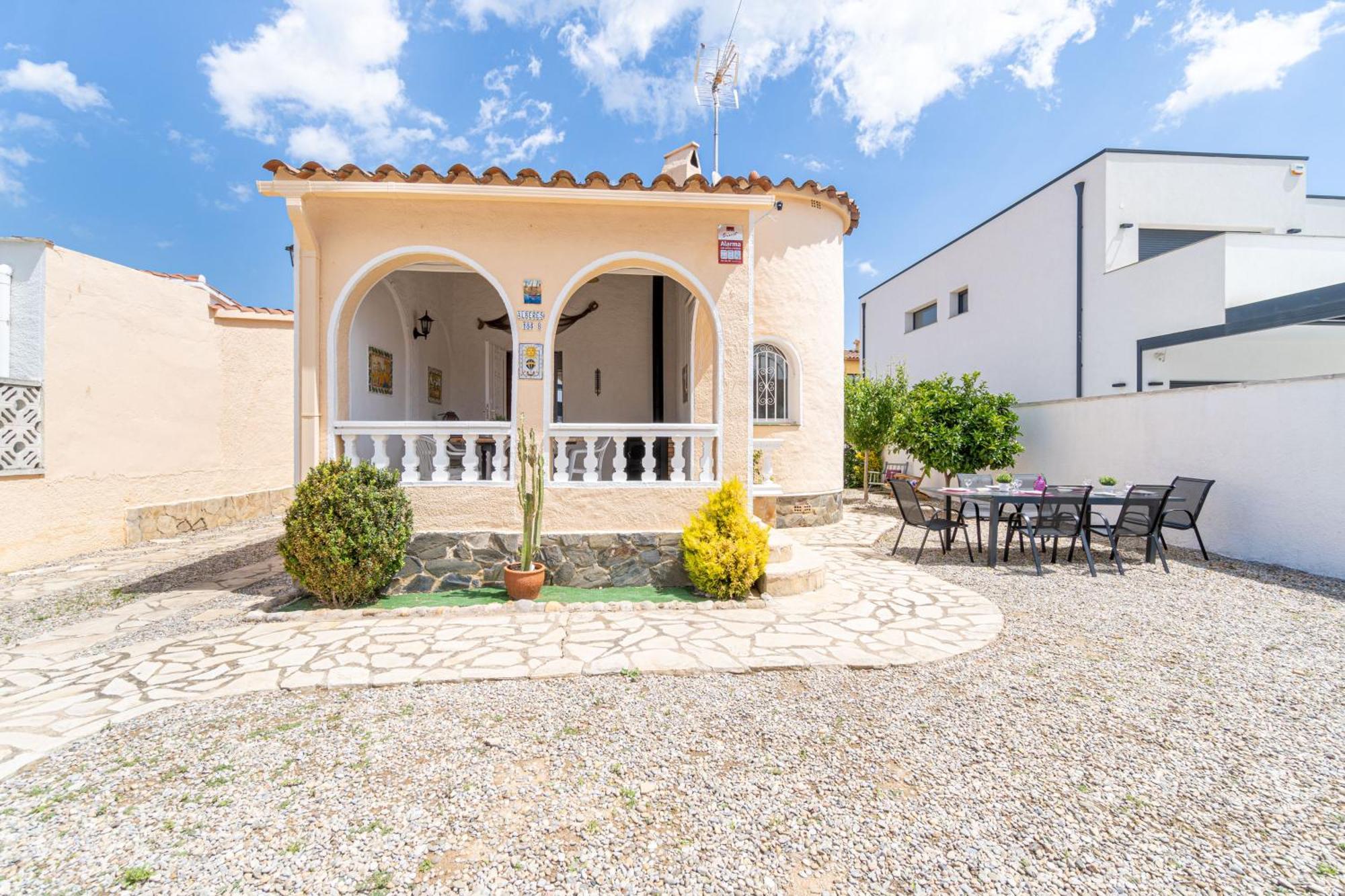 Apart-rent Casa Alberes 0079 * Ampuriabrava