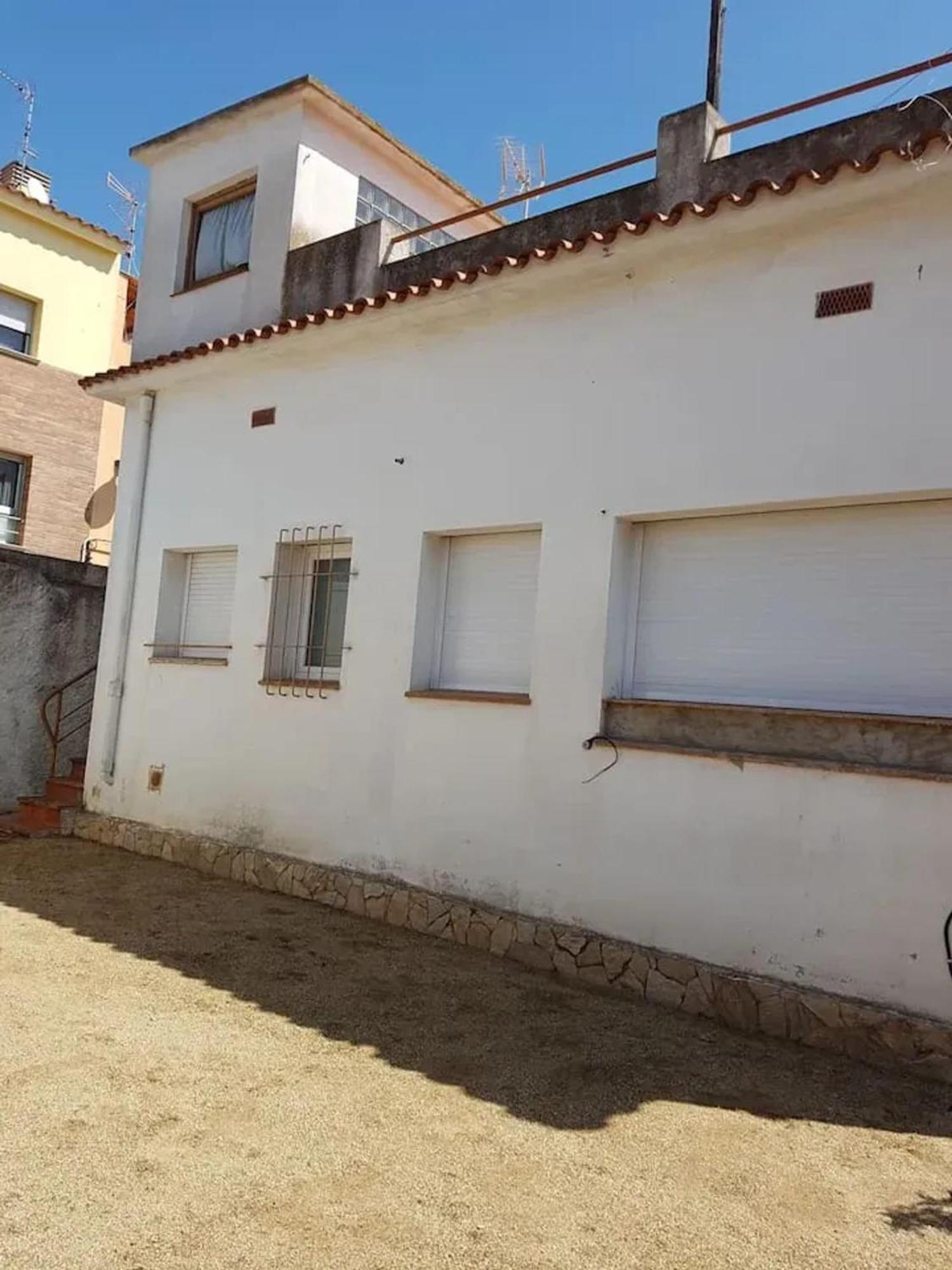 Charming House In Near Beaches Holiday home *