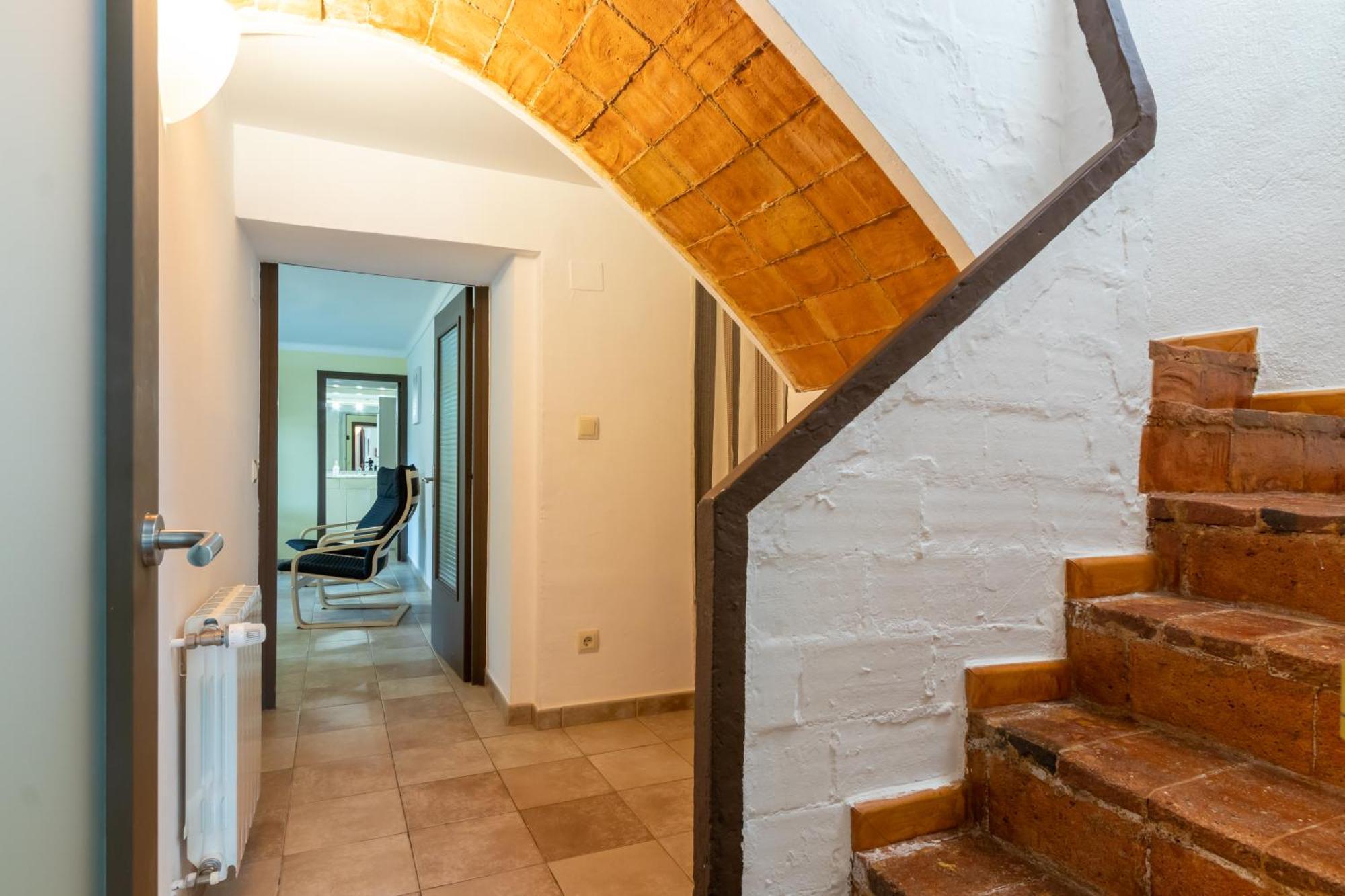 Casa De Piedra En La Costa Brava Sant Jordi Desvalls