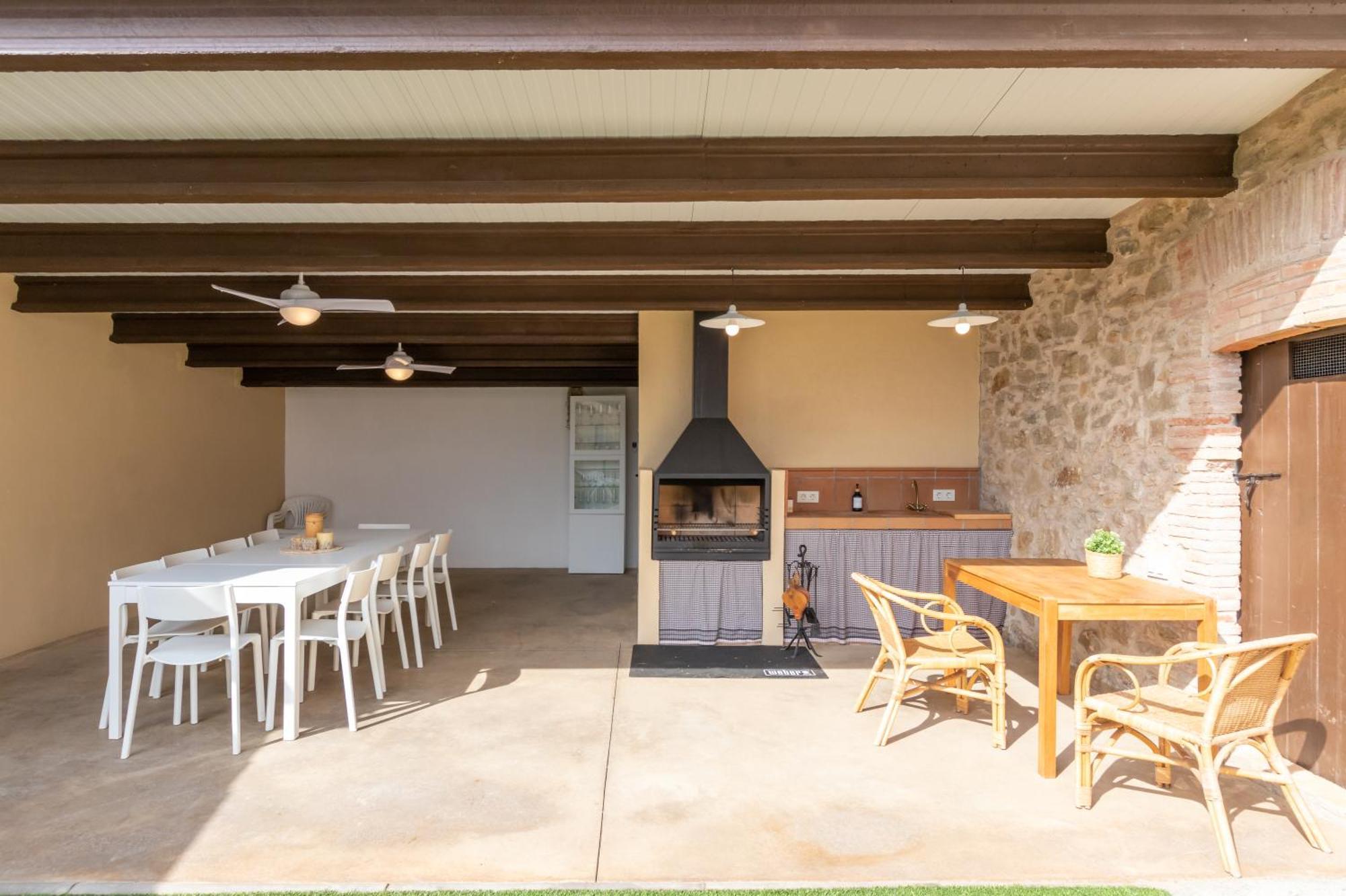 Сasa de vacaciones Casa De Piedra En La Costa Brava Sant Jordi Desvalls