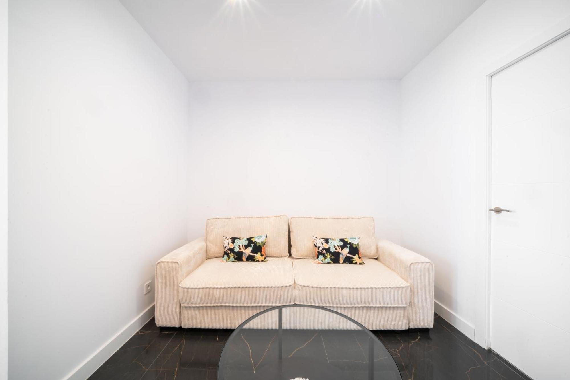 Apartamento Wehostyou Moderne Colom 1b *
