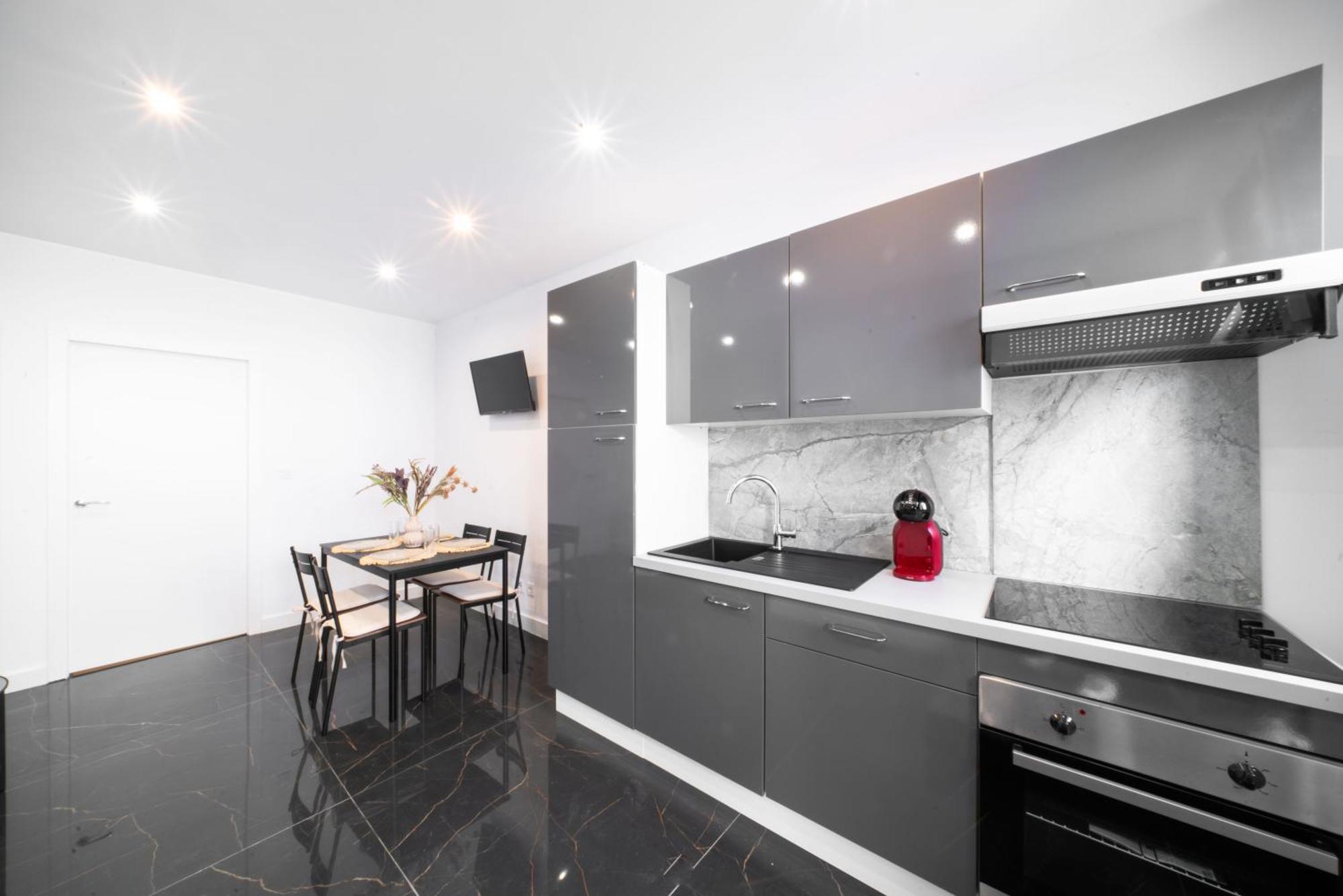 Apartamento Wehostyou Moderne Colom 1b
