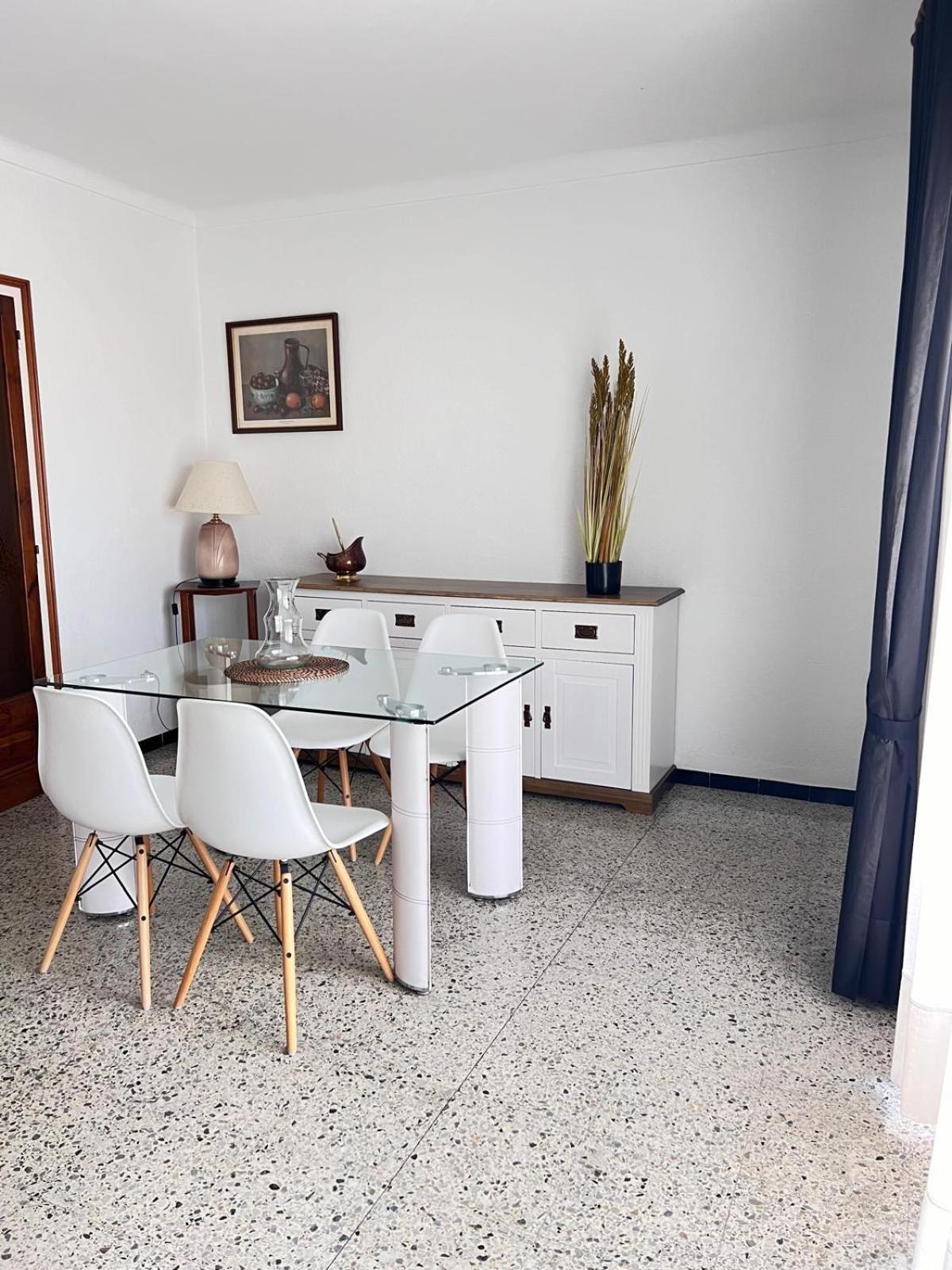 Ap Nurimar 2 Con Aire Acondicionado En Centro Del Pueblo Apartment L'Escala