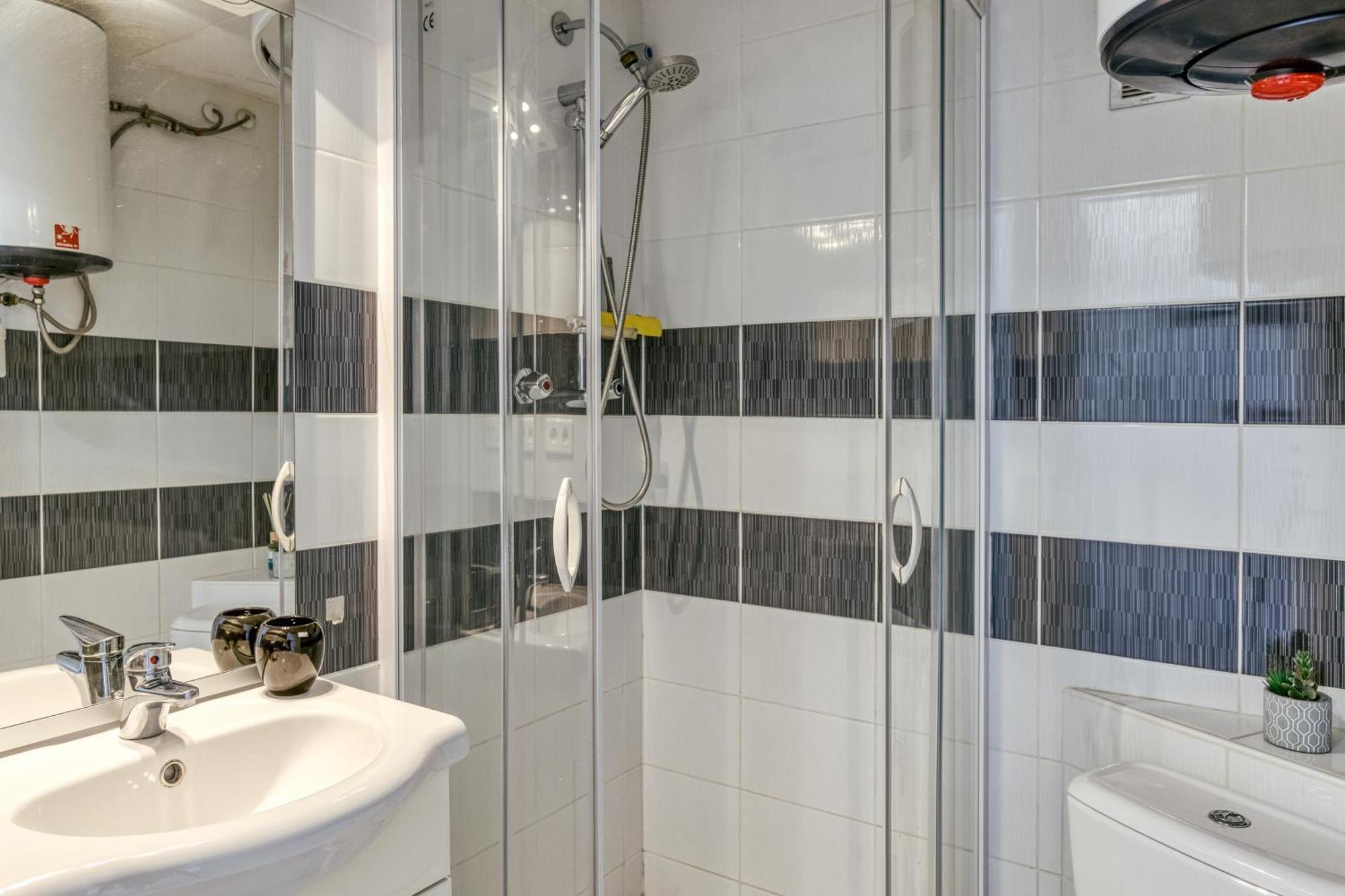 Apartment Edificio Sant Lluis Empuriabrava