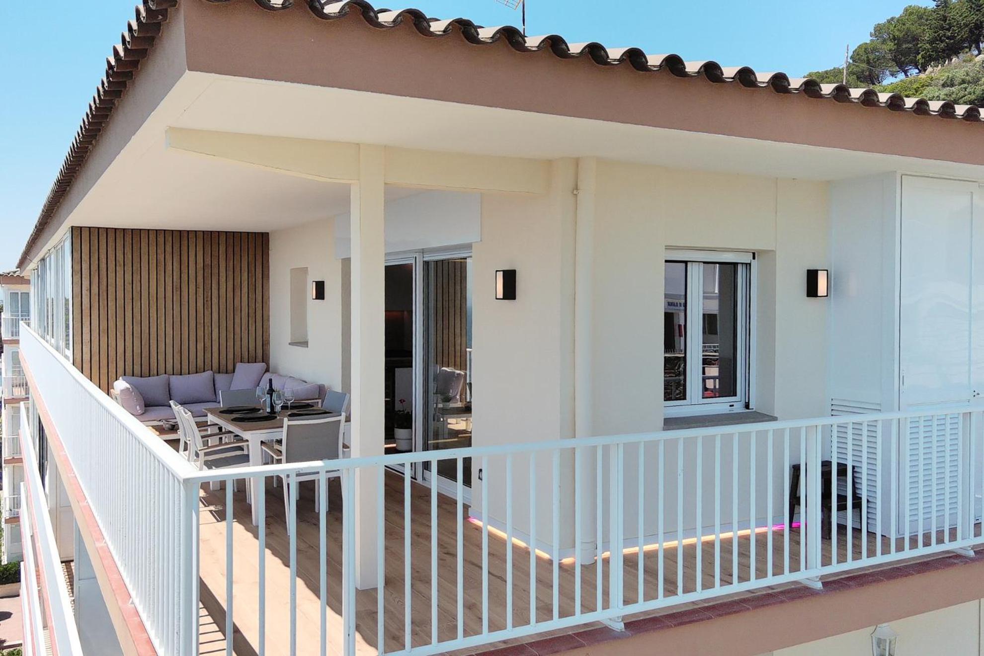 Apartment Atico Crucero Vip Roses