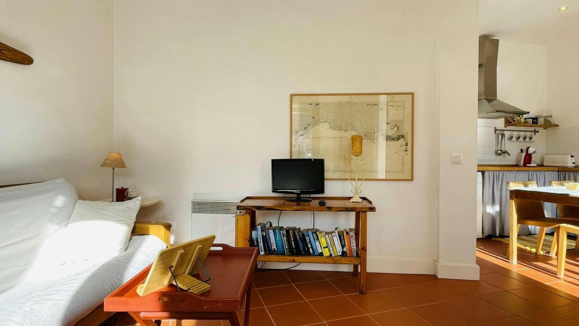 Apartment T5 - Cozy Retreat 50m To Garden Escape *