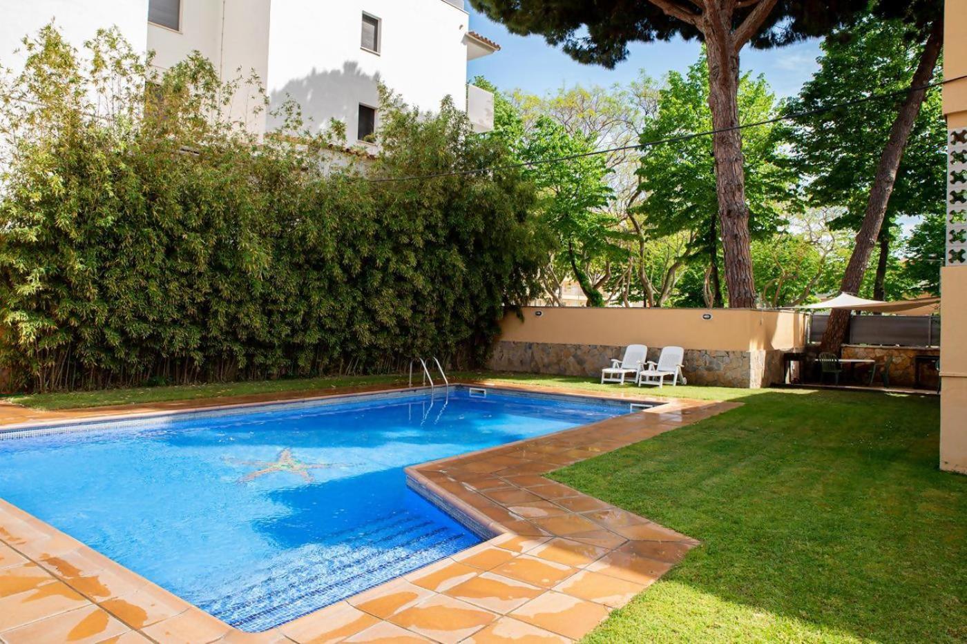 Ideal Familia A 500m De La Playa En Sagaro Apartamento *