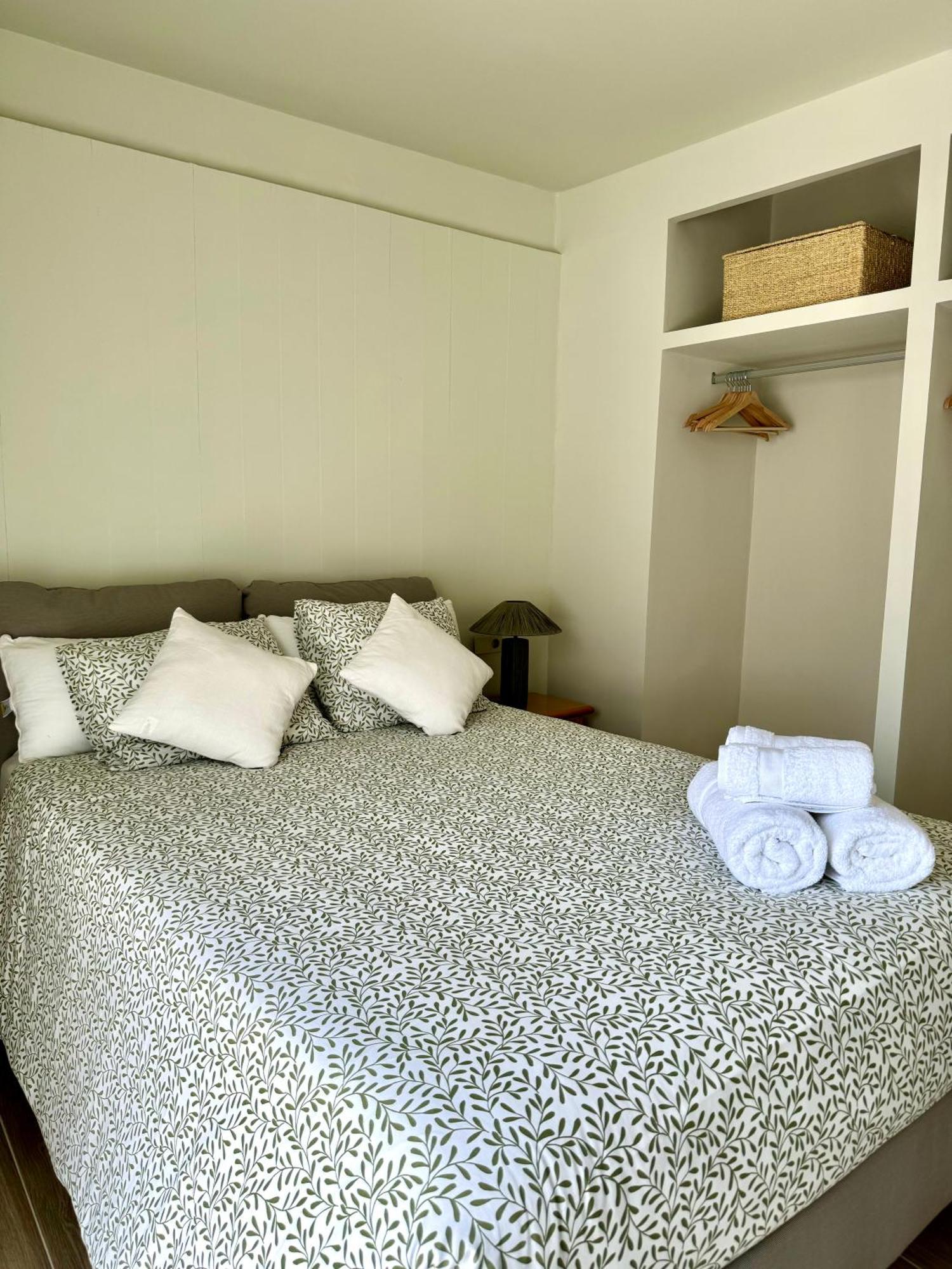 Acogedor Atico Con Piscina Y Vistas Al Mar Rosas