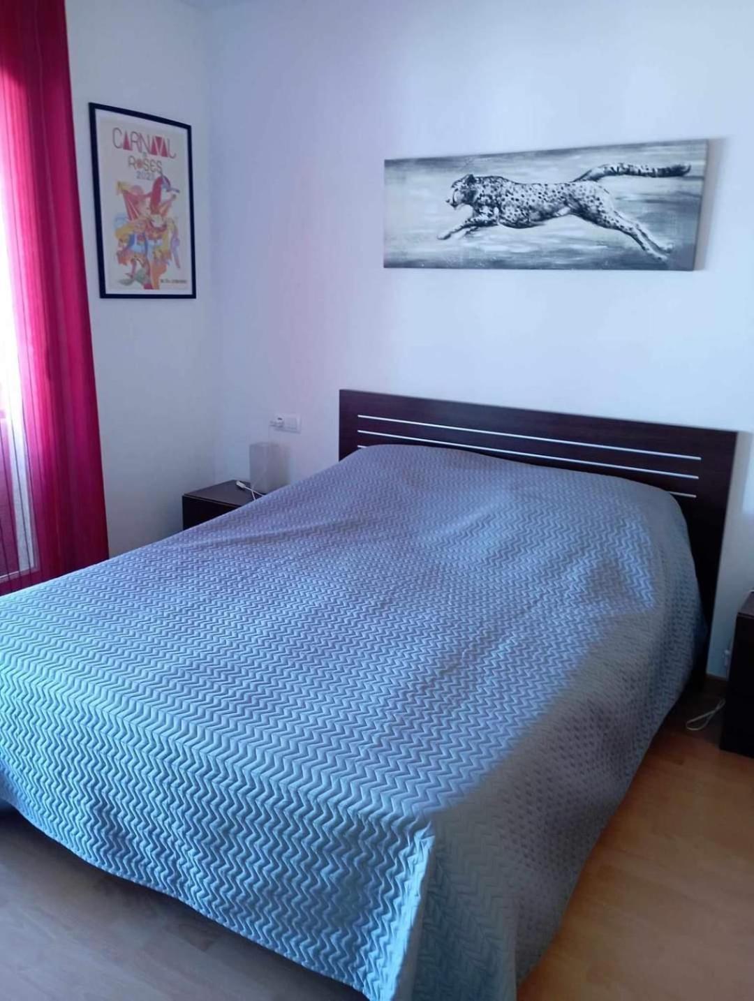 Proche Commerces Avec Grande Terrasse Et Piscine Apartment Roses