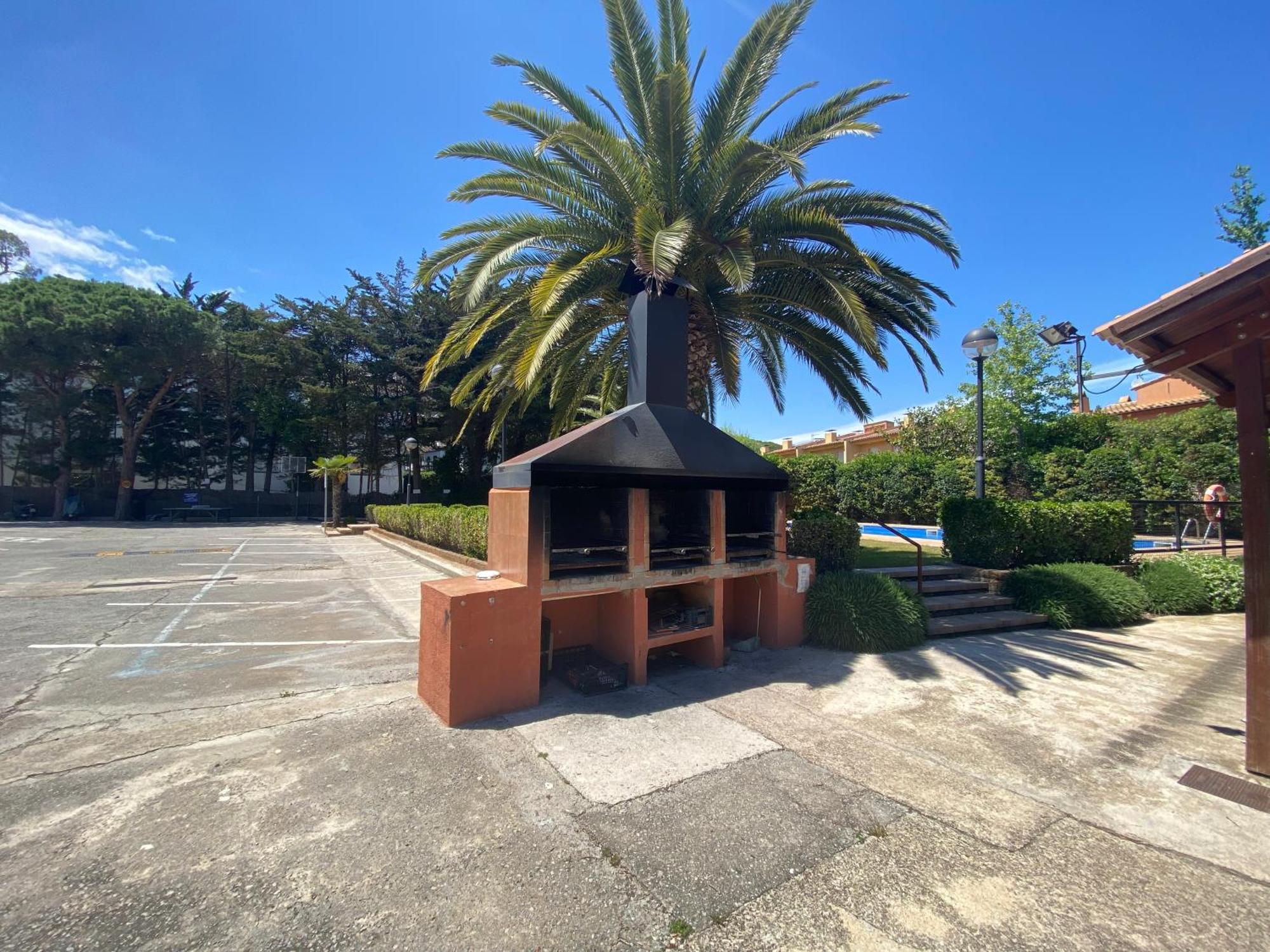Per Parelles Reformat Amb Piscina Apartment Calella De Palafrugell