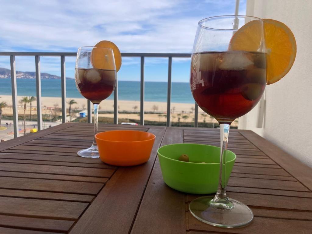 Vistas Frontales Al Mar