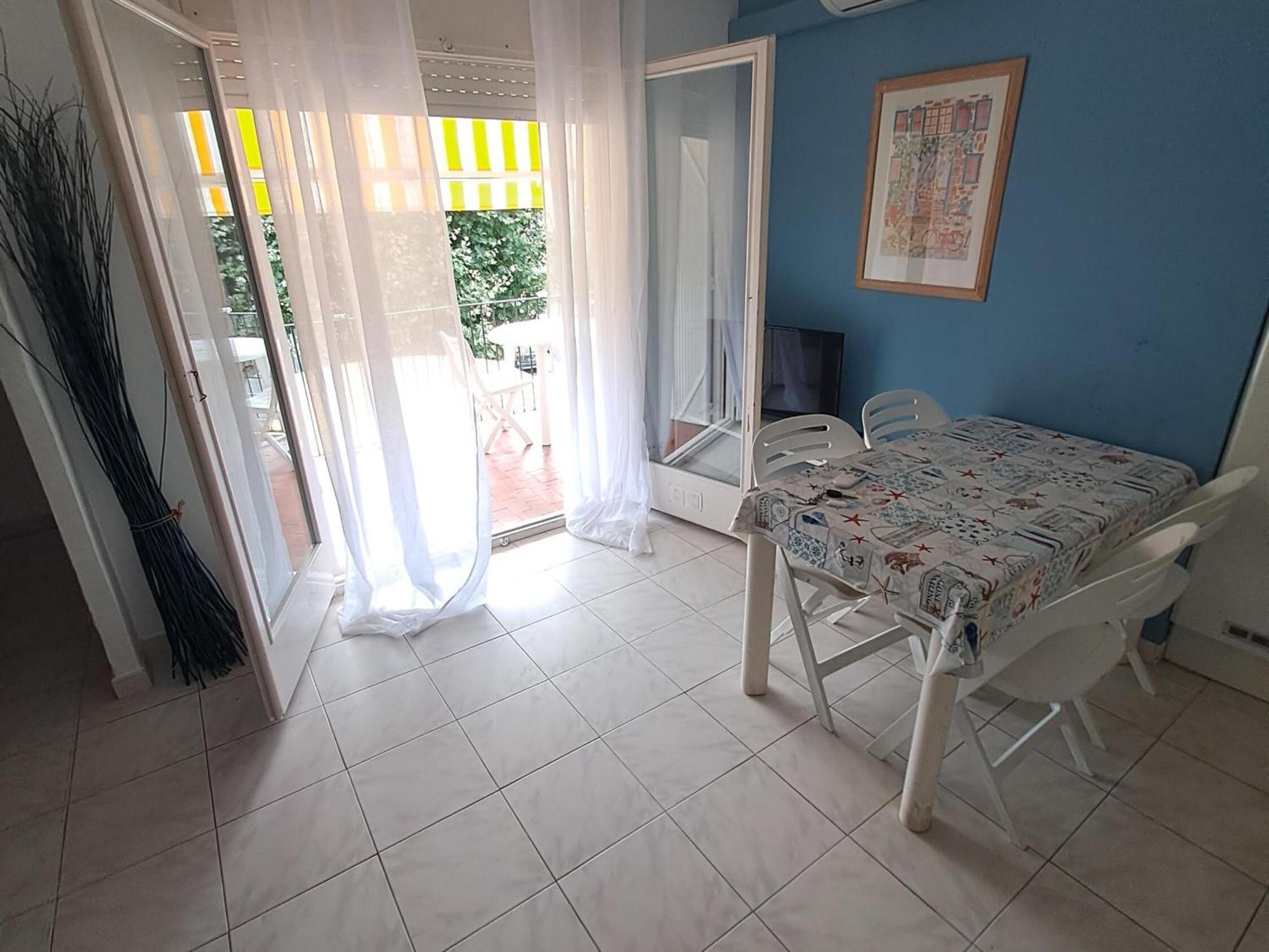 Centrico En Empuriabrava, A 600m De La Playa, Con Balcon Y Aire Acondicionado. - Es-228-188