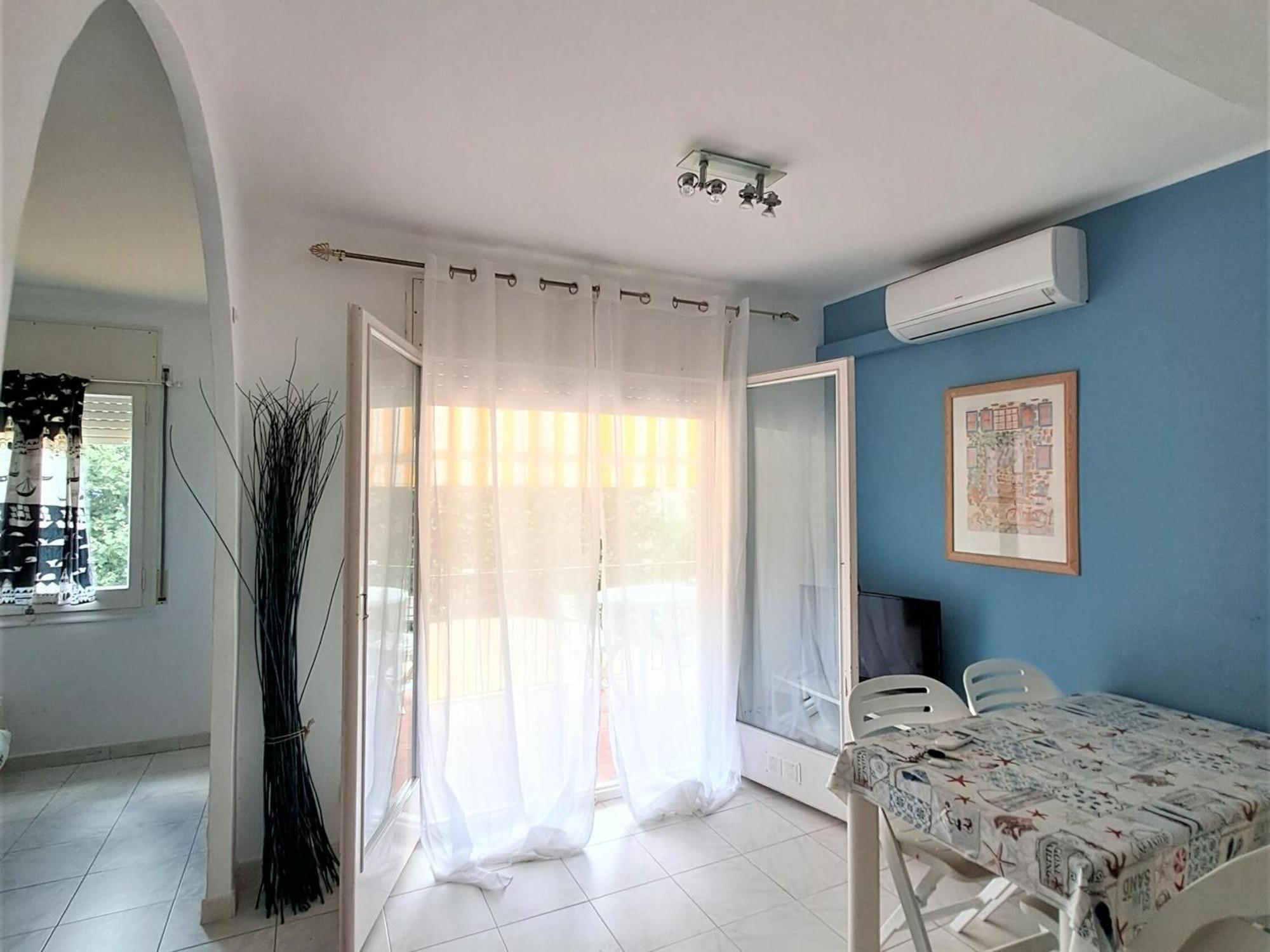 Centrico En Empuriabrava, A 600m De La Playa, Con Balcon Y Aire Acondicionado. - Es-228-188