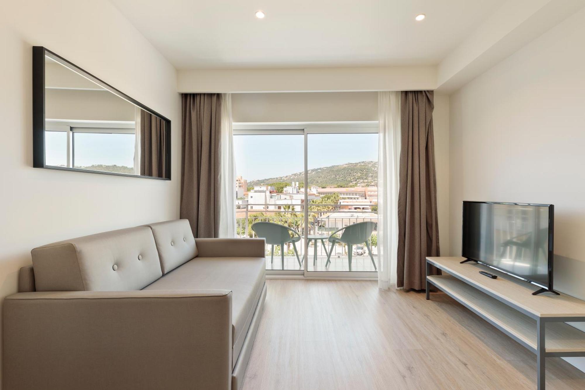 Xic Aparthotel