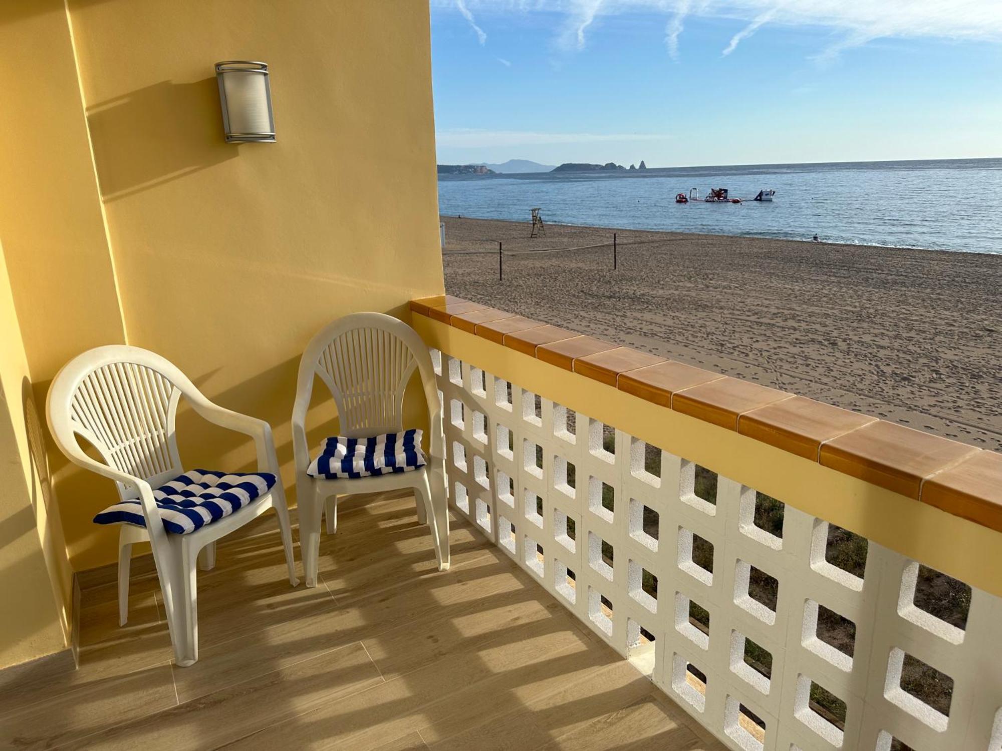 Primera Linea De Mar Apartamento