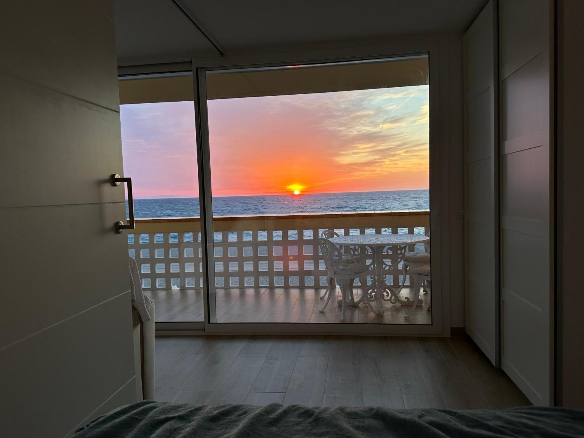 Apartamento Primera Linea De Mar