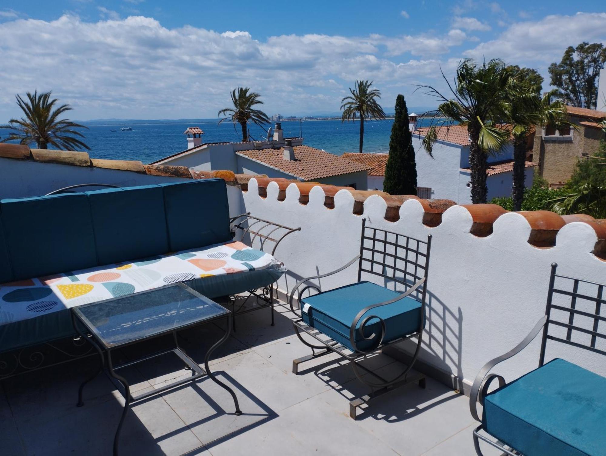 Atico Rhodes Playa Apartamento