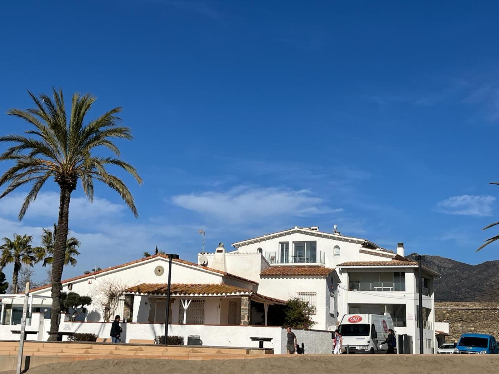 Atico Rhodes Playa Apartamento *