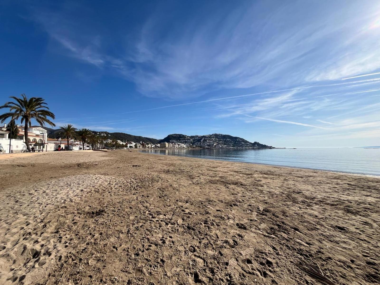 Atico Rhodes Playa Apartamento