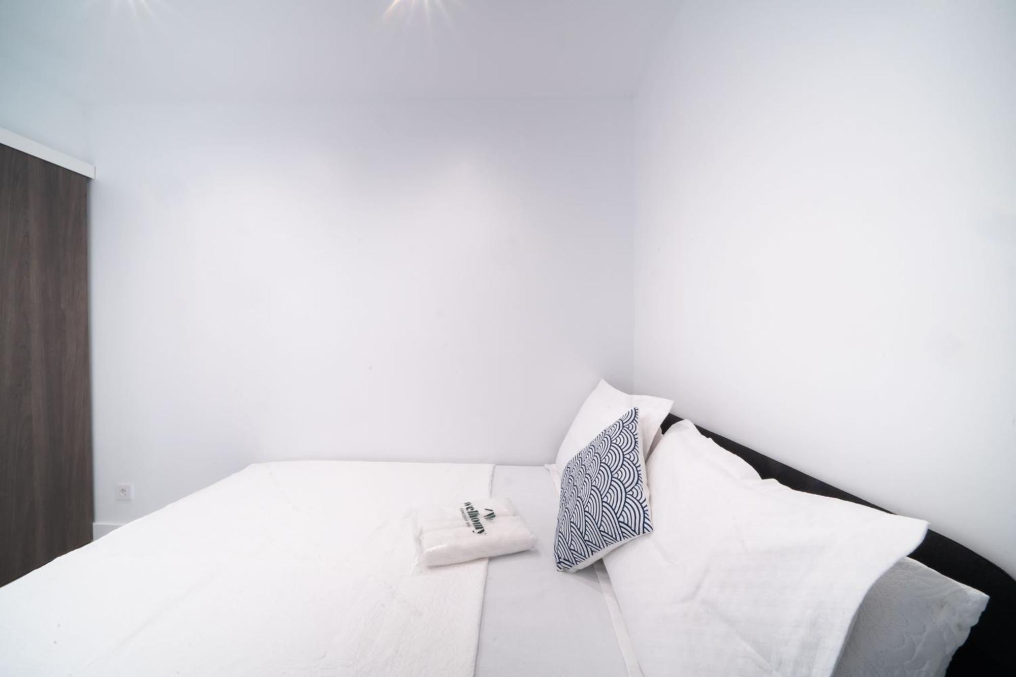 Wehostyou Apt Moderne Central Colom 2a Apartamento *