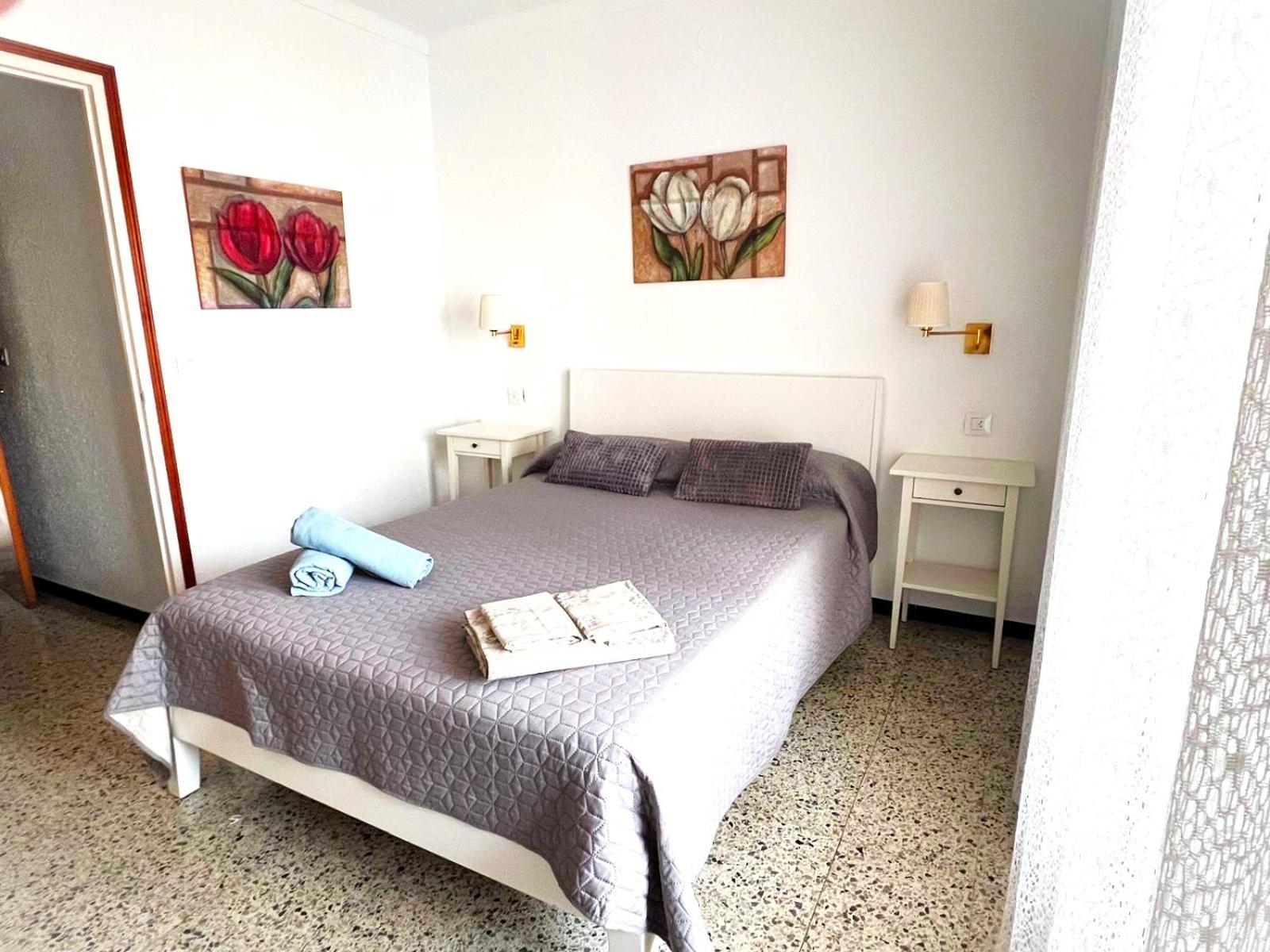 Ap Nurimar 2 Con Aire Acondicionado En Centro Del Pueblo Apartment *