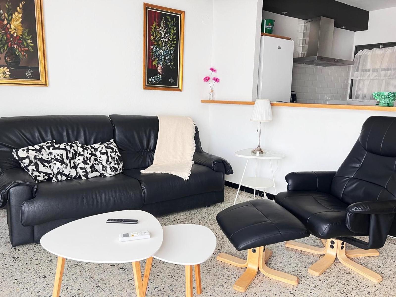 Ap Nurimar 2 Con Aire Acondicionado En Centro Del Pueblo L'Escala