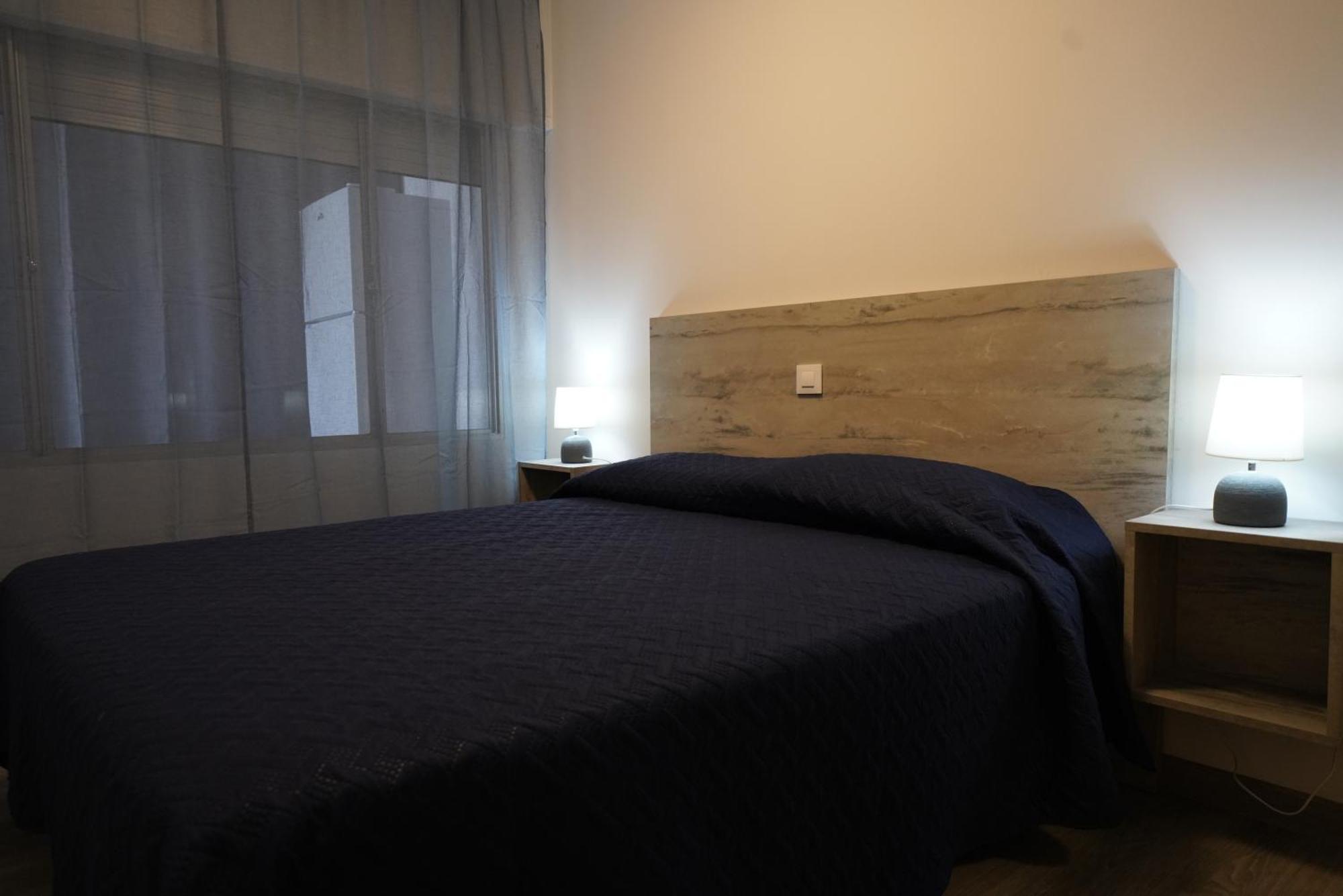 Apartamento Frente Al Mar Con Una Amplia Terraza Y Vistas A La Bahia Apartamento Rosas