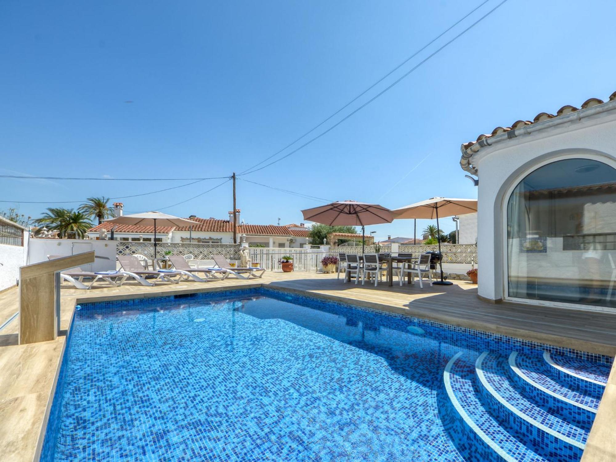 Сasa de vacaciones Roanne By Interhome *