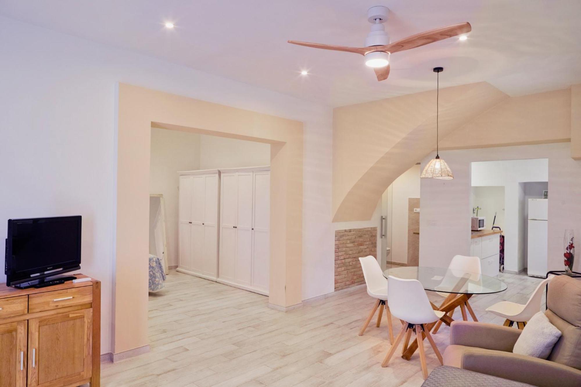 Loft En Planta Baja * Peralada (Perelada)