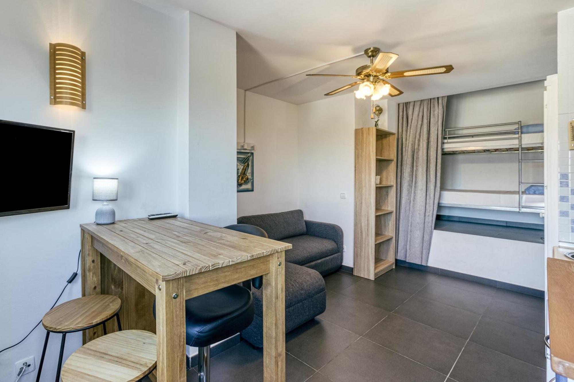 Apartamento Rincon Muga Soni