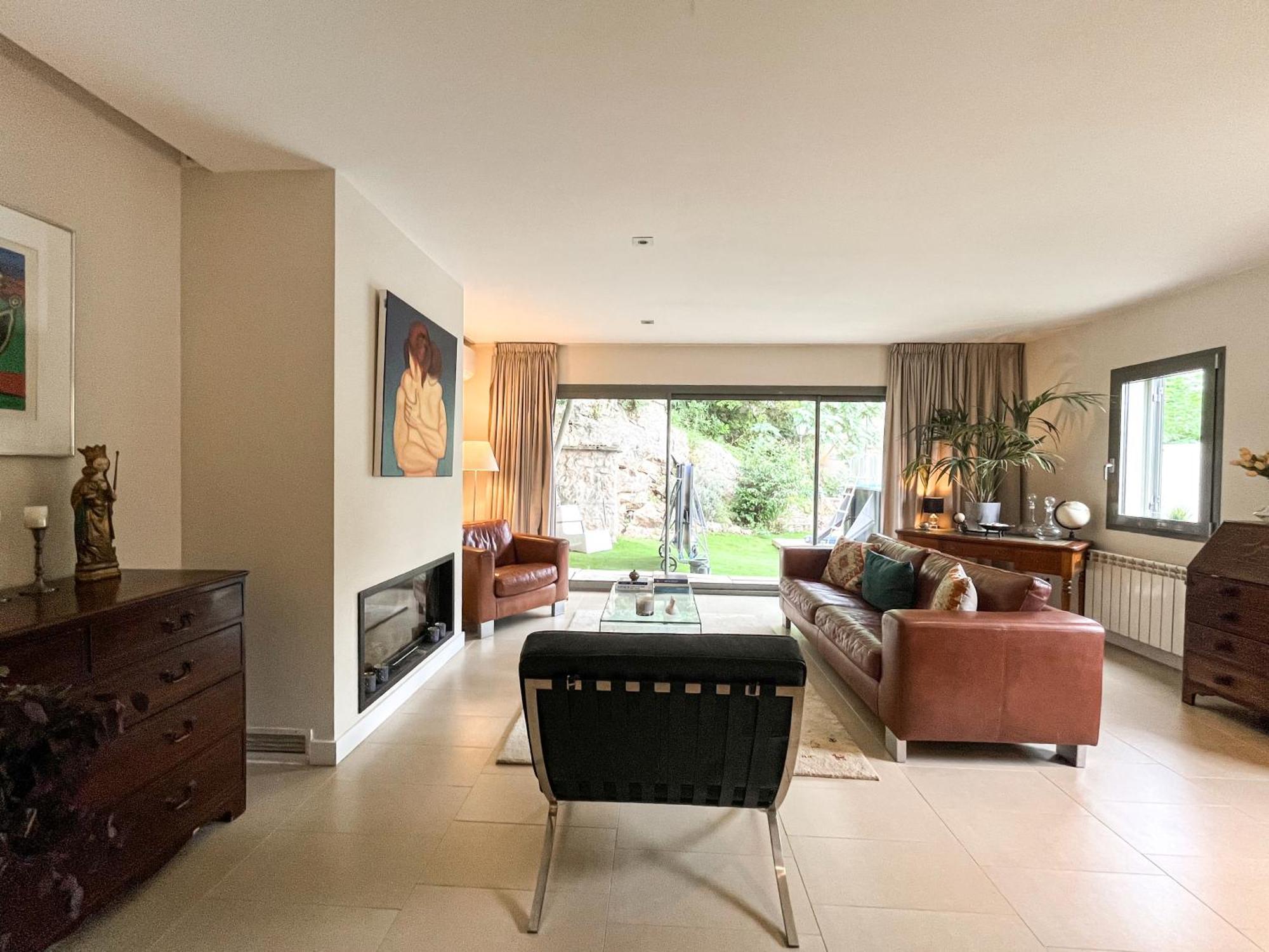 Peralta W Above Ground Pool Villa Gerona