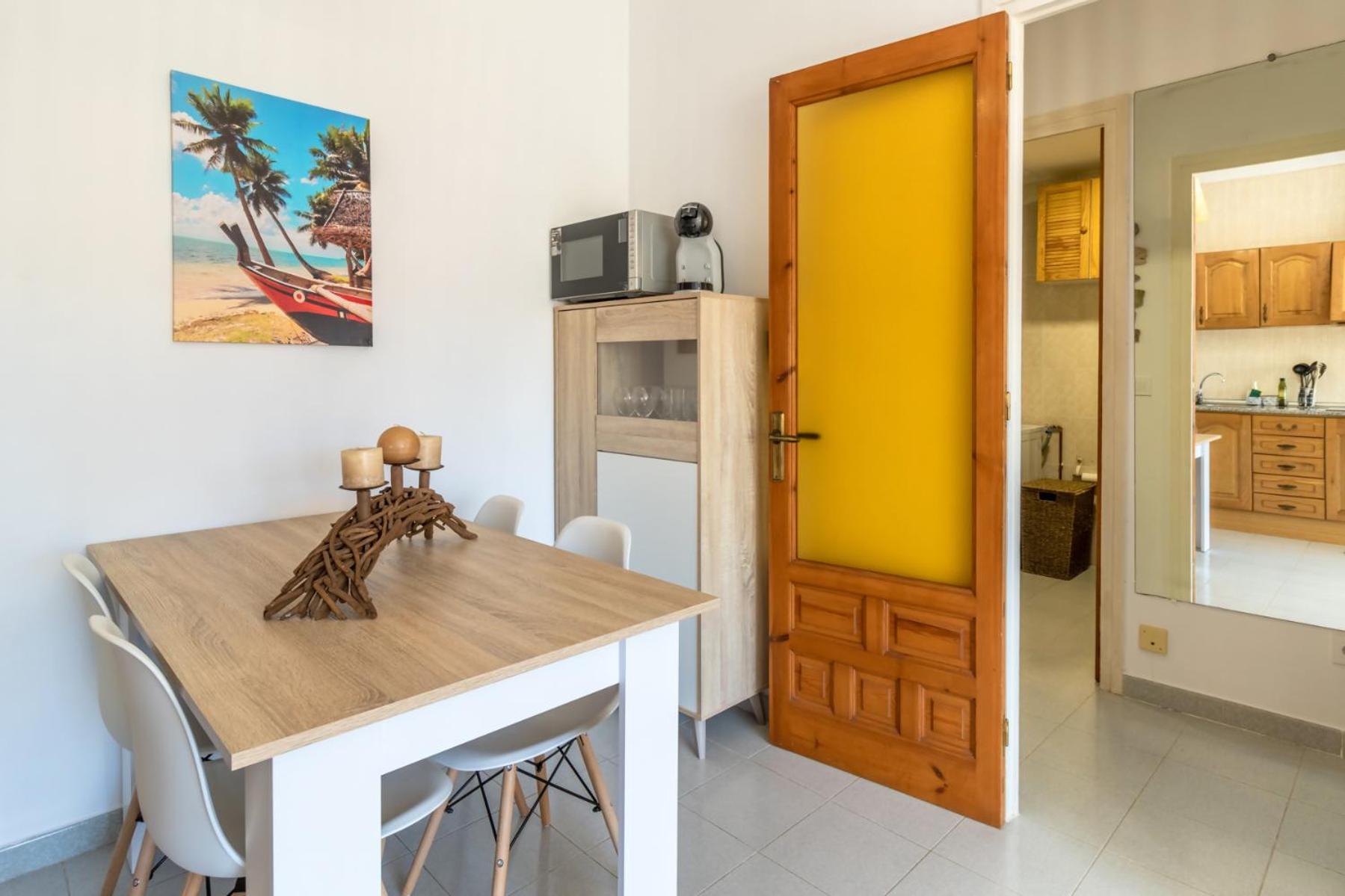 Apartment Grifeu 18 Con Terraza Y Vistas