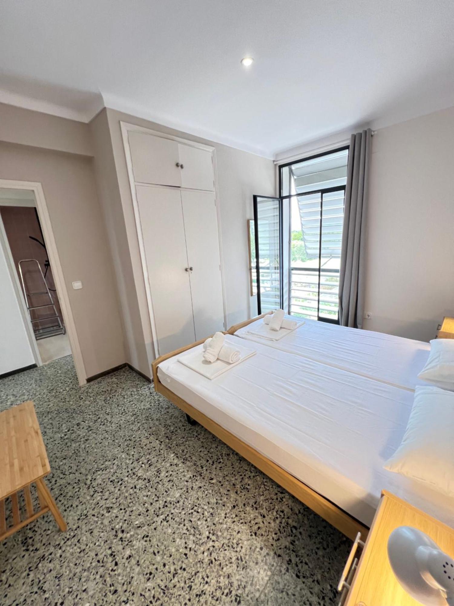 Apartamento 3 Apartment, 500m To Beach, Swimming Pool, Terrace