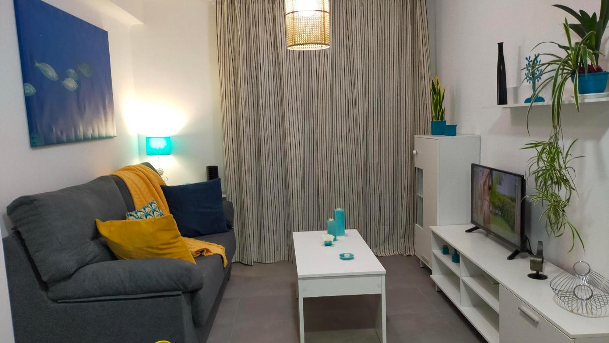 Moxo, 2 Bedrooms * Empuriabrava
