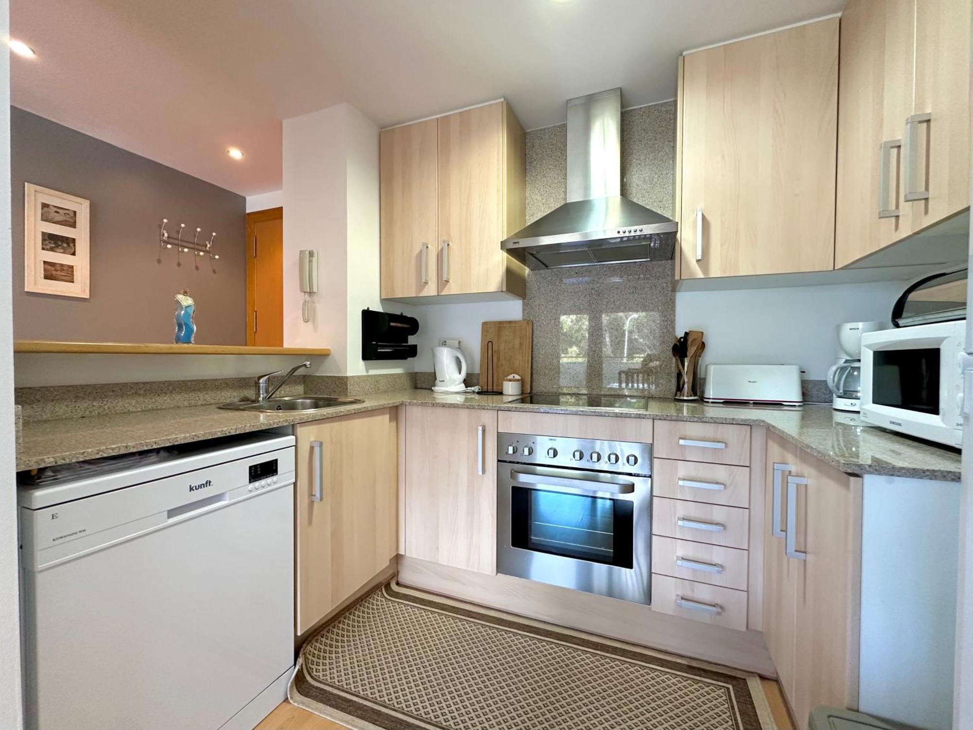 V017 - Porto Marina Apartment *