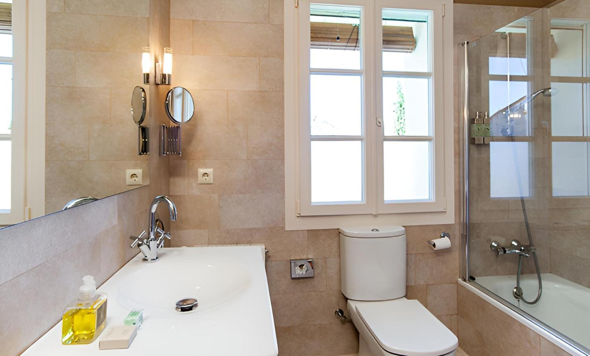 Lhort De Sant Cebria Bed and breakfast Torroella de Fluvià