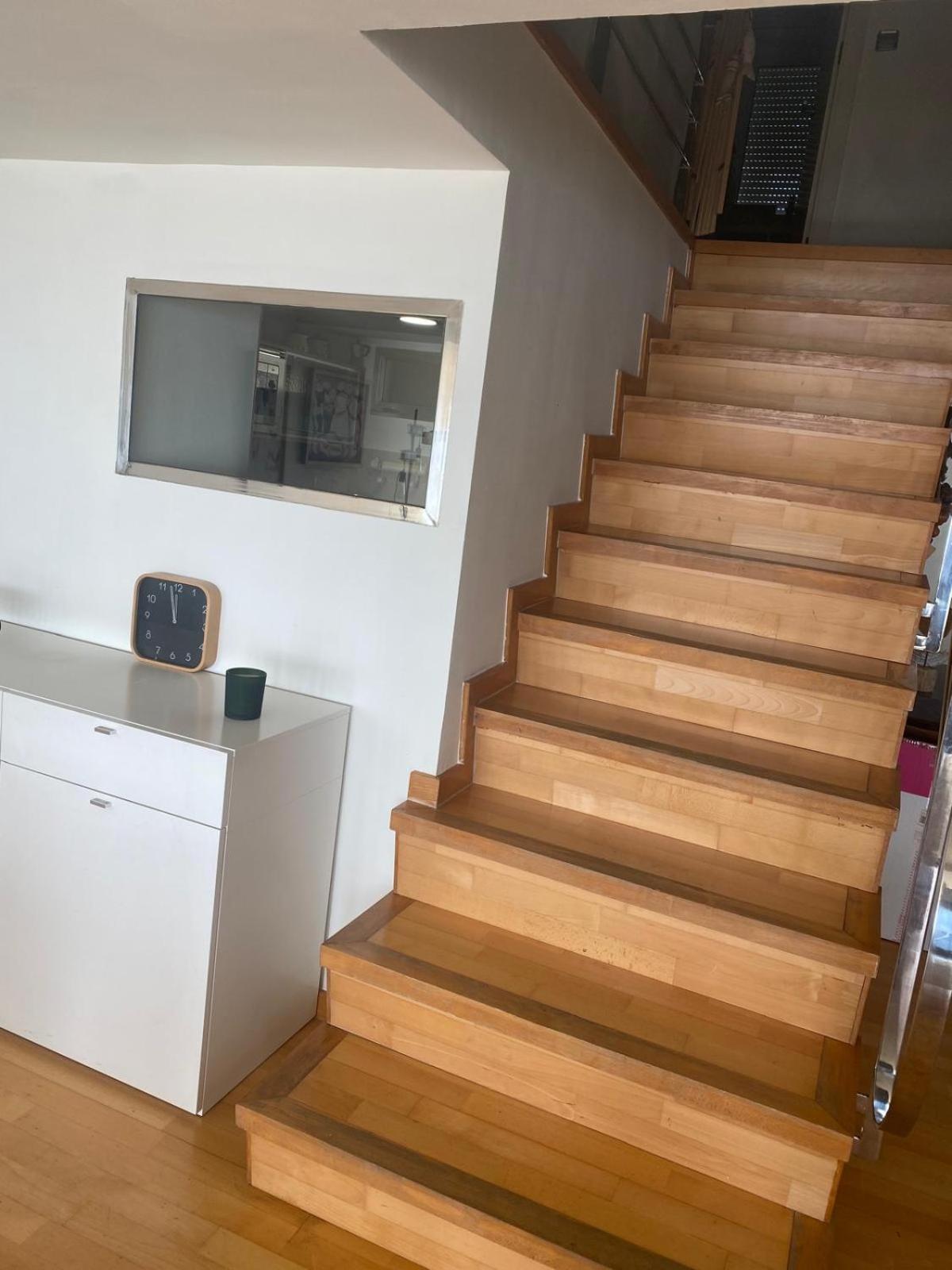 Apartment Duplex En Calle Sa Pubiatina Con Wifi Y Parking Propio