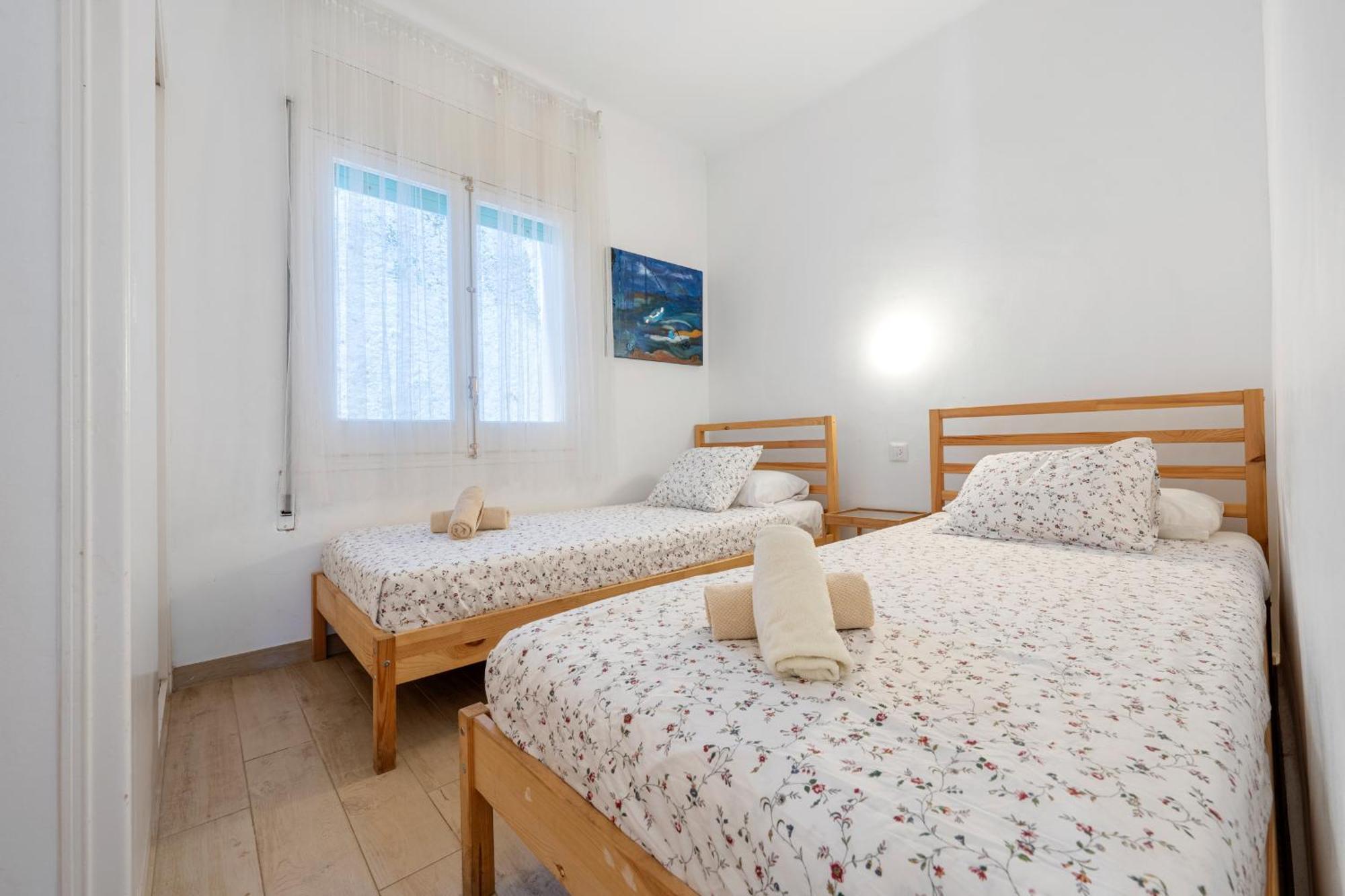 Hauzify I Diana Apartment
