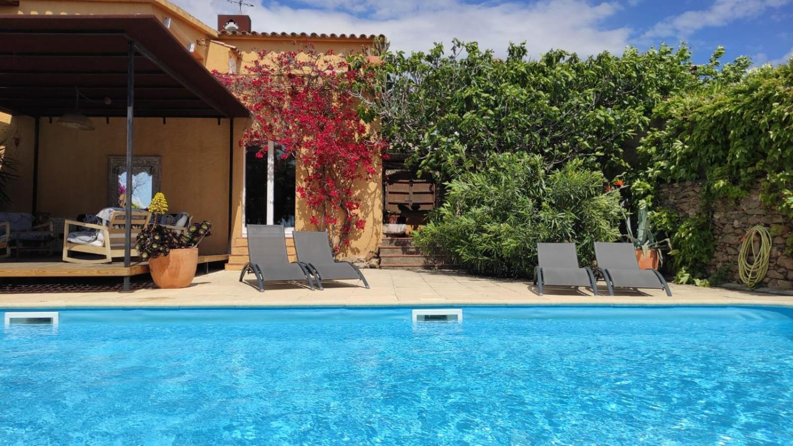 Holiday home Ca La Figuera, Casa De Pueblo Con Piscina En Costa Brava