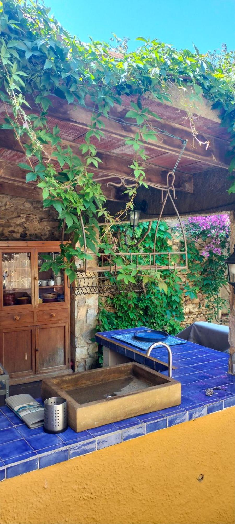 Ca La Figuera, Casa De Pueblo Con Piscina En Costa Brava Holiday home Palau Saverdera