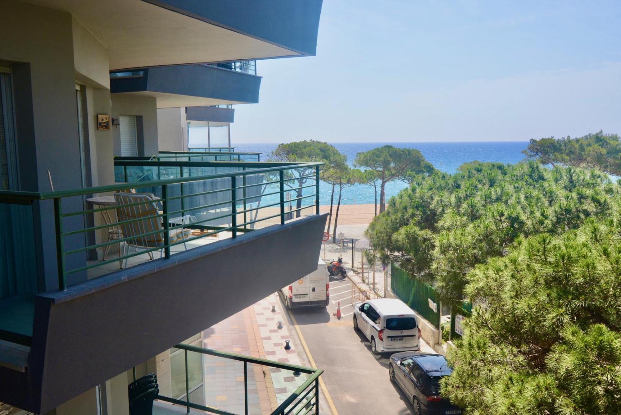 Superbe T3 Face A La - Terrasse - Apartment