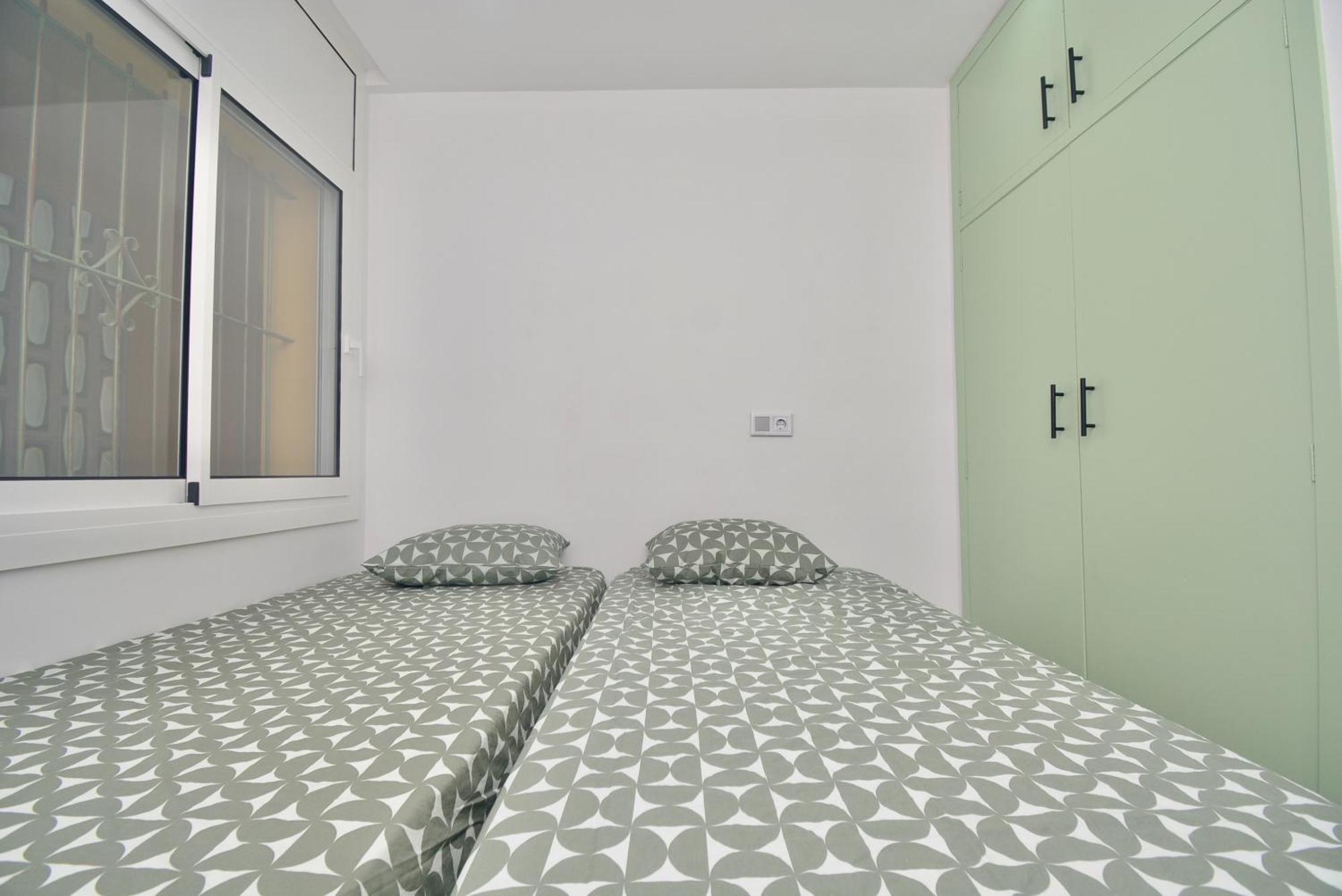 Superbe T3 Face A La - Terrasse - Apartment *