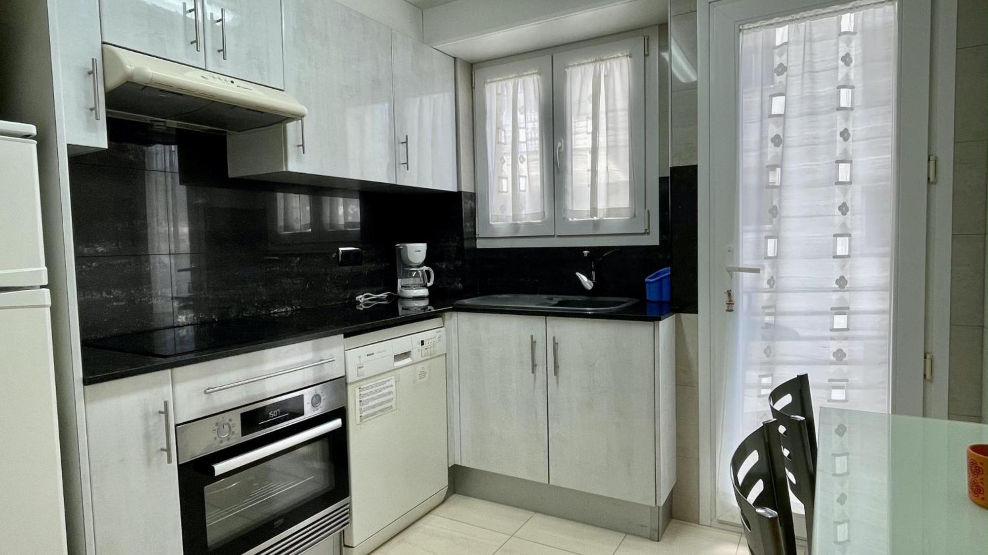 Apartamento Rocamaura Ii 1-1 *