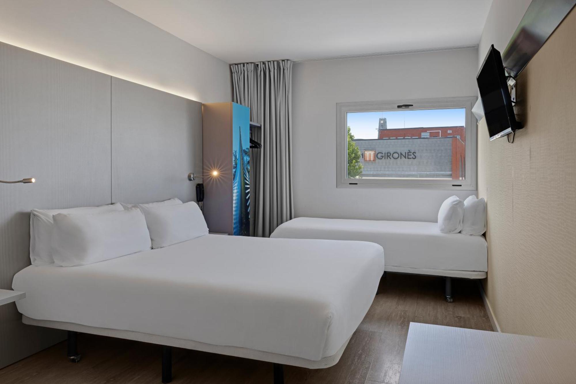 Girona 2 Hotel