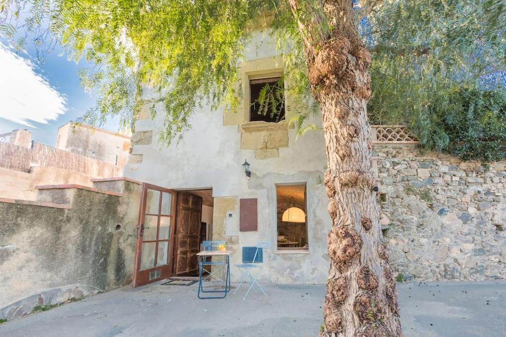 'la Petita' Costa Brava Chic Welcoming Medieval Village Holiday home Cruilles