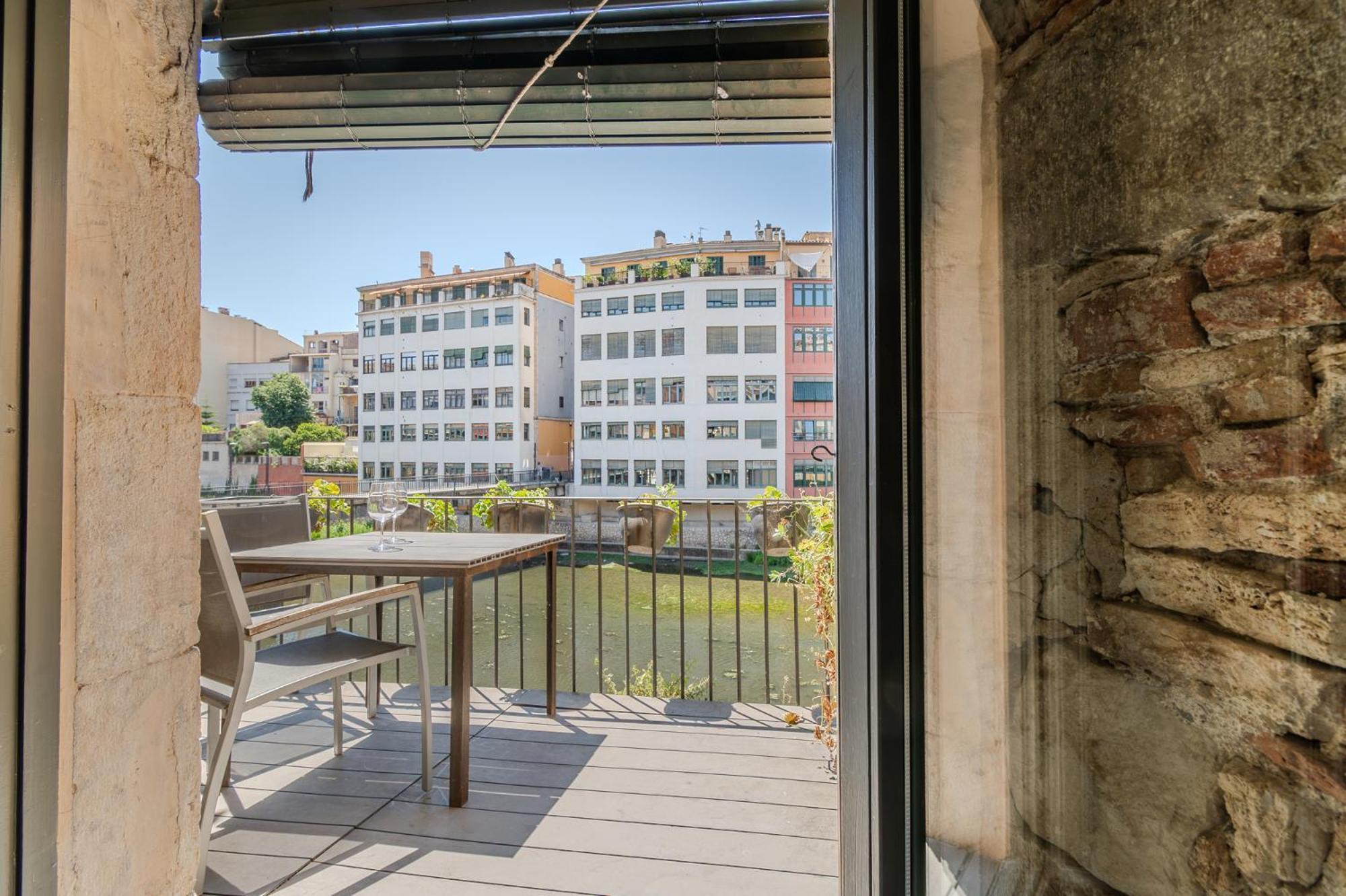 Flateli Ballesteries 15 Apartment