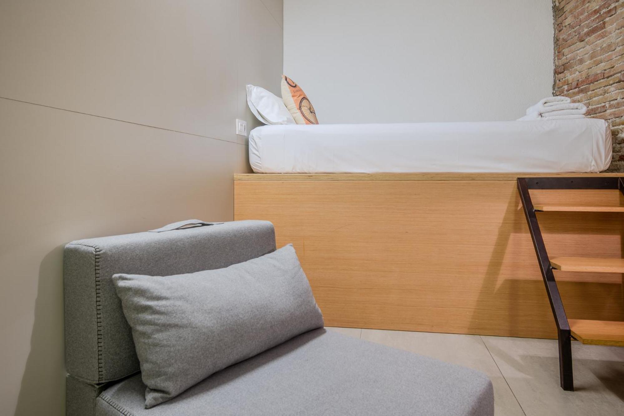 Flateli Ballesteries 15 * Girona