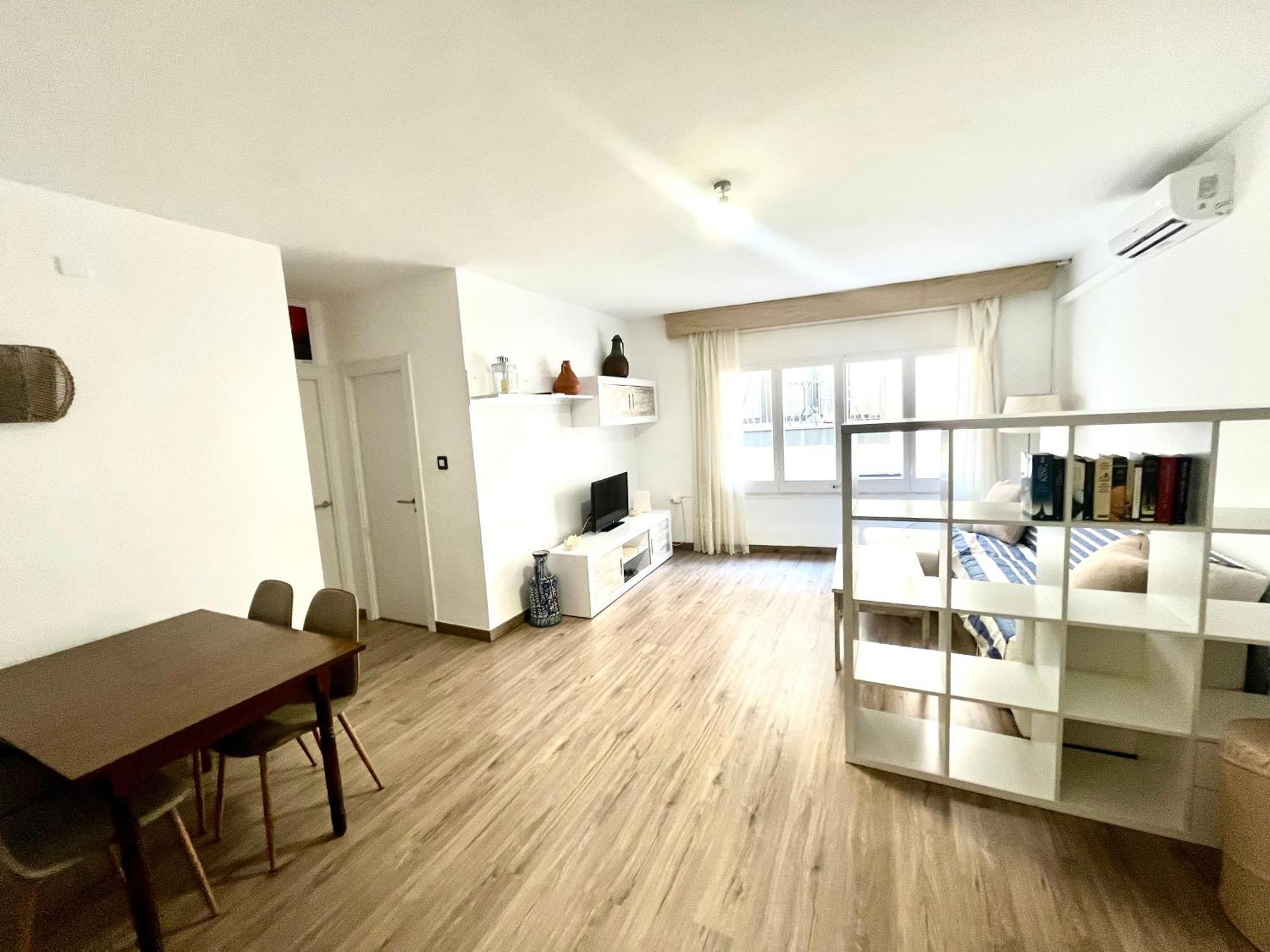 Piso Reformado A 80 M De La Playa Apartment *